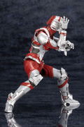 Ultraman Model Kit thumbnail 13