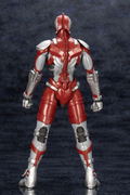 Ultraman Model Kit thumbnail 3