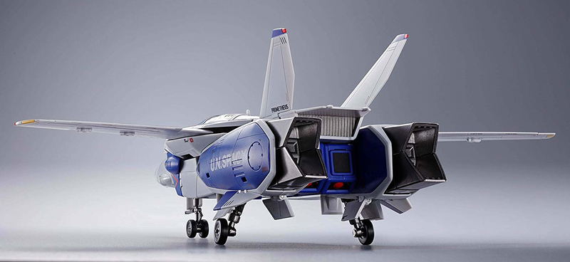 DX Chogokin Macross Delta: VF-1A Valkyrie (Maximilian Jenius Custom) image 11