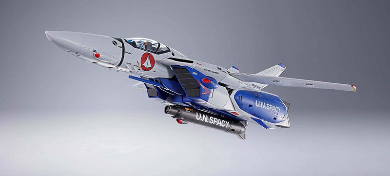 DX Chogokin Macross Delta: VF-1A Valkyrie (Maximilian Jenius Custom) image 13
