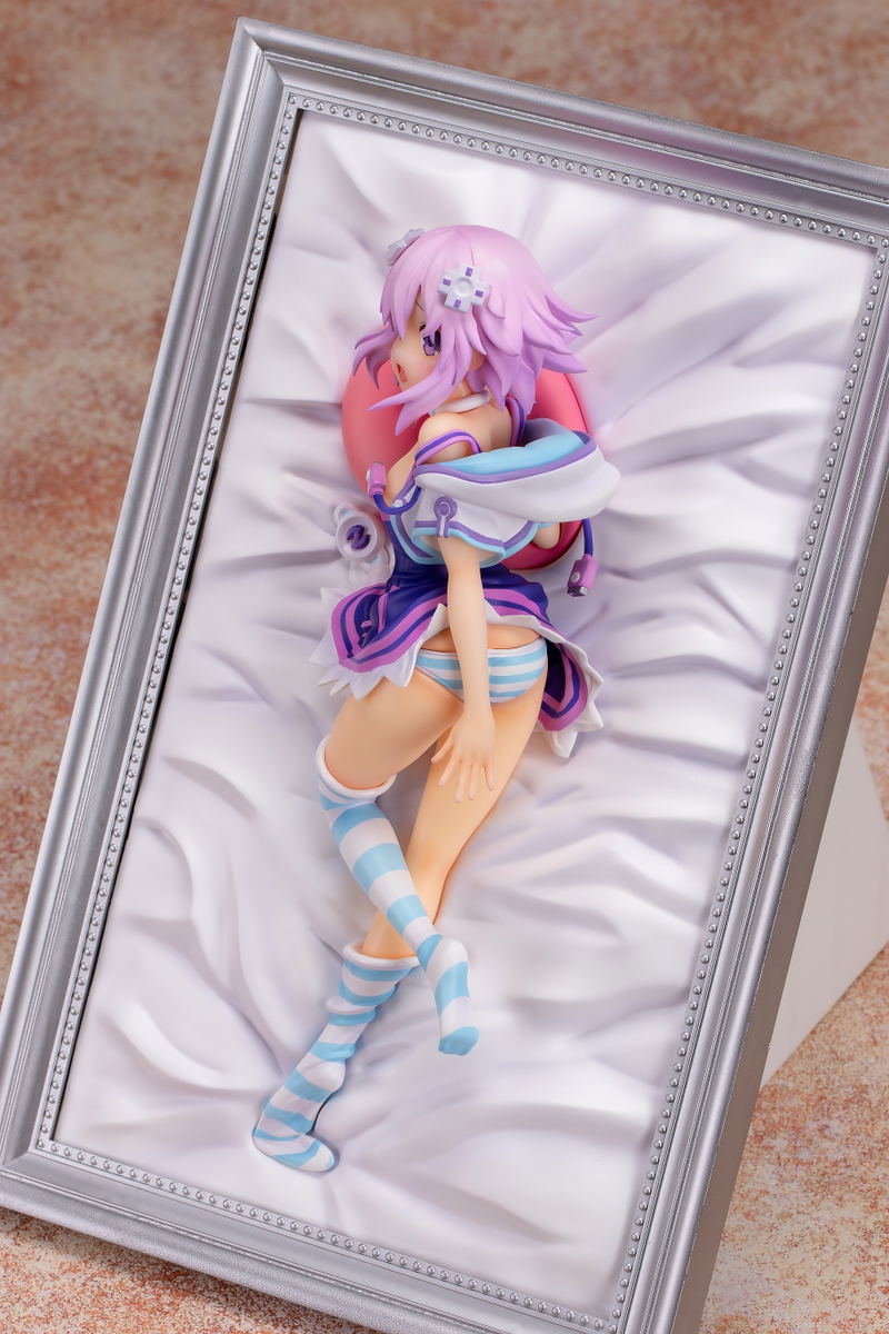 Hyperdimension Neptunia The Animation 1/7 Scale Pre-Painted Figure: Neptune Nesoberi Ver. image 3