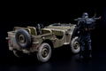 PLAMAX MF-35 The Red Spectacles 1/20 Scale Model Kit: Minimum Factory Protect Gear with Special Investigations Unit Patrol Vehicle thumbnail 4