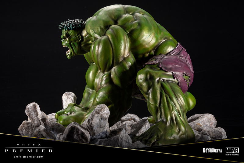 Artfx Premier Marvel Universe Avengers 1/10 Scale Pre-Painted Figure: Hulk image 4
