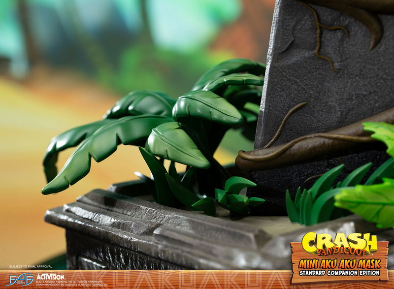 Crash Bandicoot Statue: Mini Aku Aku Mask Standard Companion Edition image 11