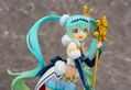 Hatsune Miku GT Project 1/7 Scale Pre-Painted Figure: Racing Miku 2018 Challenging to the Top thumbnail 9
