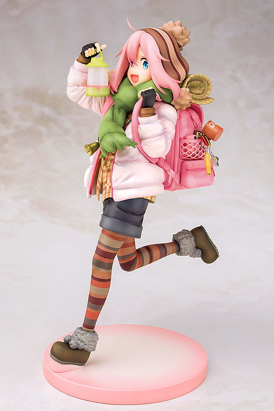 Laid-Back Camp 1/7 Scale Pre-Painted Figure: Nadeshiko Kagamihara image 3