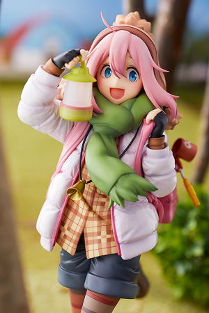 Laid-Back Camp 1/7 Scale Pre-Painted Figure: Nadeshiko Kagamihara