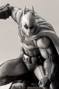 ARTFX+ DC Universe 1/10 Scale Pre-Painted Figure: Batman Arkham Series 10th Anniversary Limited Edition thumbnail 10