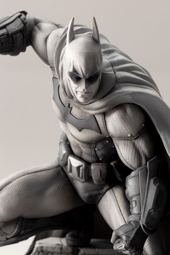 ARTFX+ DC Universe 1/10 Scale Pre-Painted Figure: Batman Arkham Series 10th Anniversary Limited Edition image 10