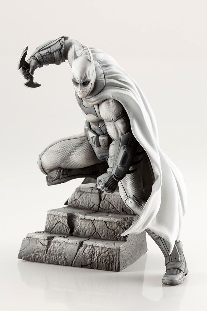 ARTFX+ DC Universe 1/10 Scale Pre-Painted Figure: Batman Arkham Series 10th Anniversary Limited Edition image 7