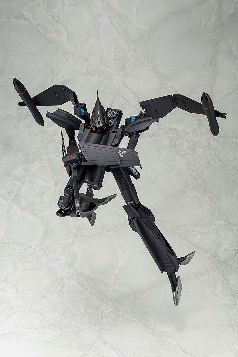 Mcross Zero 1/60 Scale: Perfect Trance  SV-51 Gamma Piloted by D.D. Ivanov Final Battle Ver. image 12
