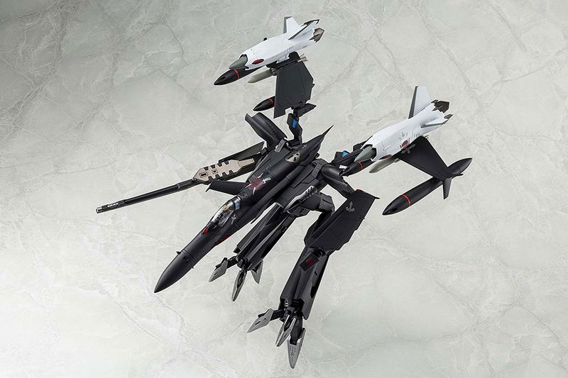 Mcross Zero 1/60 Scale: Perfect Trance  SV-51 Gamma Piloted by D.D. Ivanov Final Battle Ver. image 7