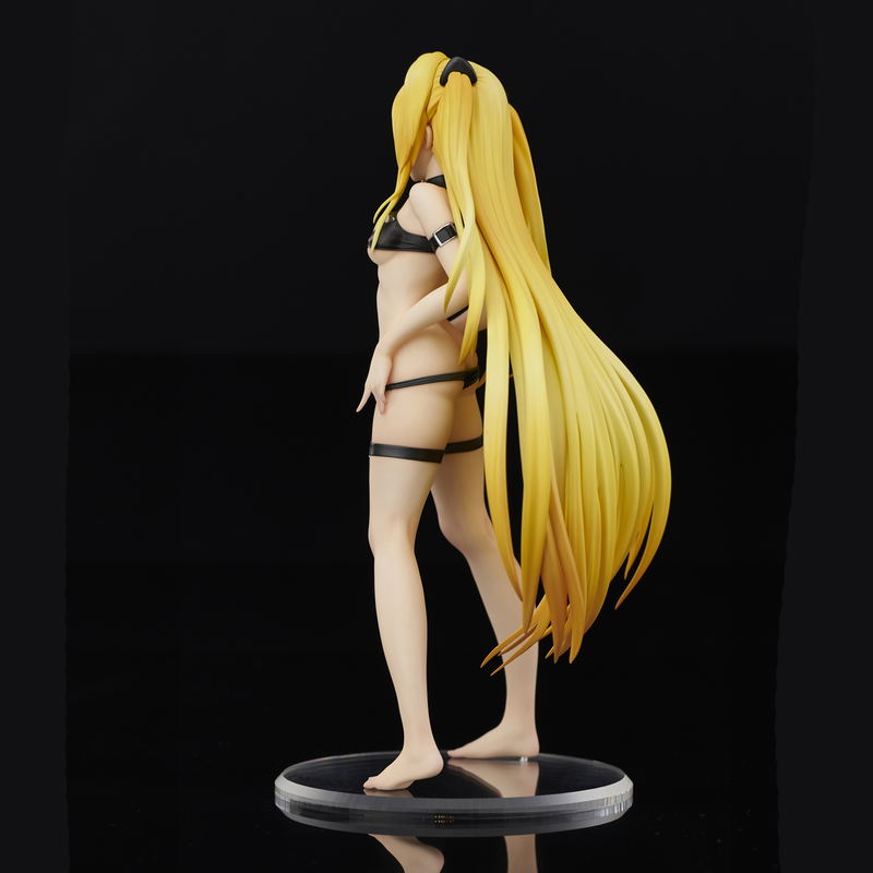 To Love-Ru Darkness: Golden Darkness Swimsuit Ver. image 5