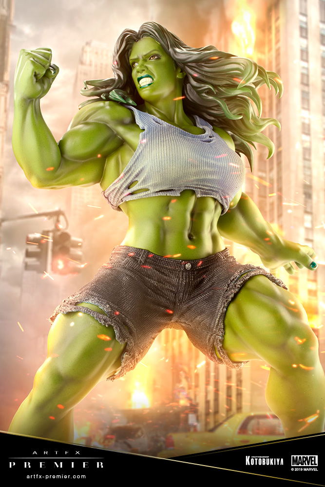 Artfx Premier Marvel Universe Avengers 1/10 Scale Pre-Painted Figure: She-Hulk image 2