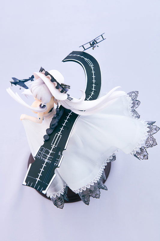 Azur Lane 1/8 Scale Pre-Painted Figure: Illustrious image 11