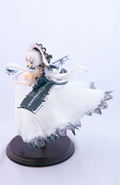 Azur Lane 1/8 Scale Pre-Painted Figure: Illustrious thumbnail 9