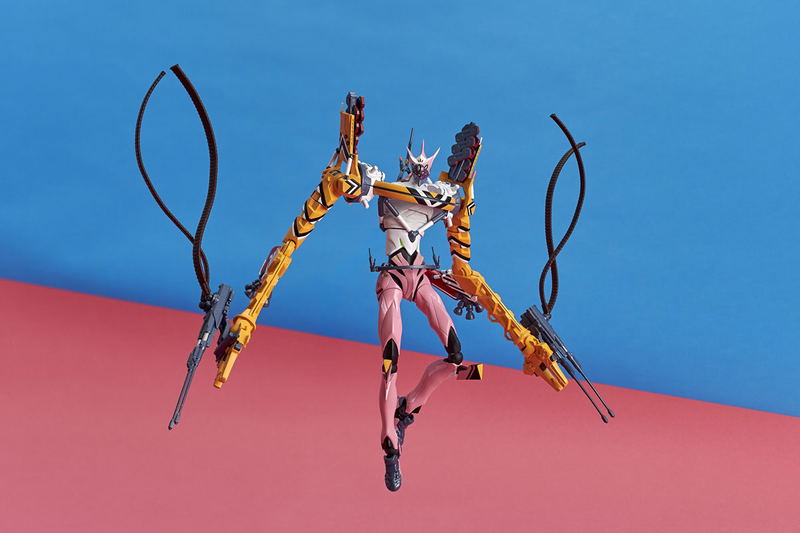 Revoltech Evangelion Evolution Rebuild of Evangelion: EV-018 EVA-08 Improvised Combat Configuration (Trailer Ver.) image 18