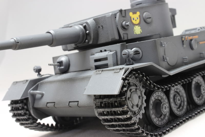Girls und Panzer das Finale 1/35 Scale Model Kit: Panzerjager Tiger VK4501(P) Leopon-san Team image 6