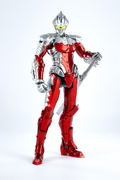Ultraman 1/6 Scale Action Figure: Ultraman Suit Ver. 7 (Anime Version) thumbnail 3