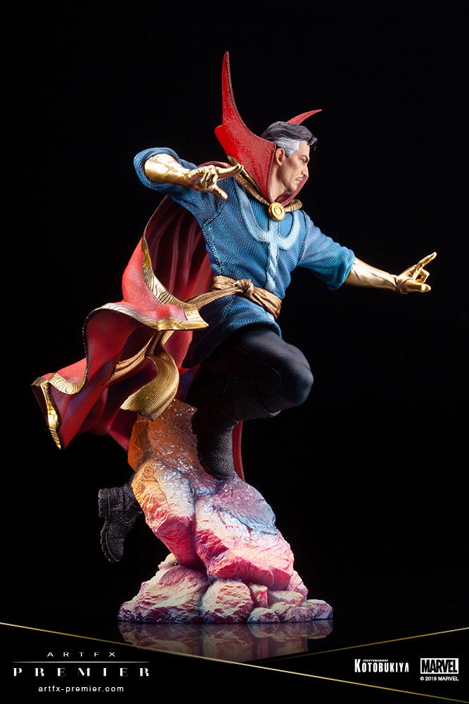 Artfx Premier Marvel Universe Avengers 1/10 Scale Pre-Painted Figure: Doctor Strange image 9