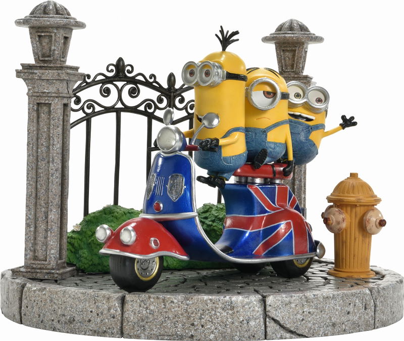 Despicable Me Prime Collectible Figure: Minions on a Scooter image 1
