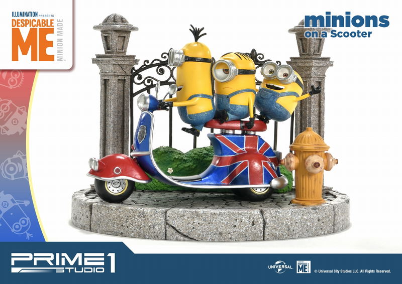 Despicable Me Prime Collectible Figure: Minions on a Scooter image 2