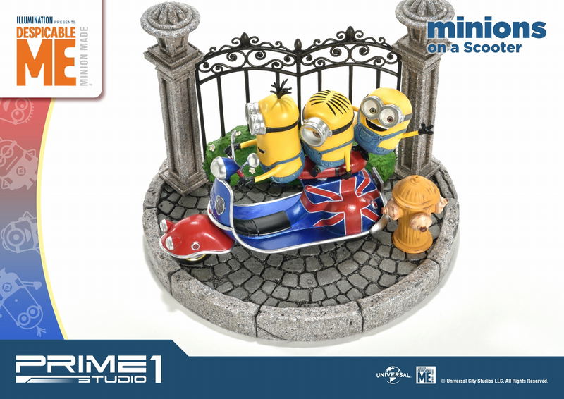 Despicable Me Prime Collectible Figure: Minions on a Scooter image 6