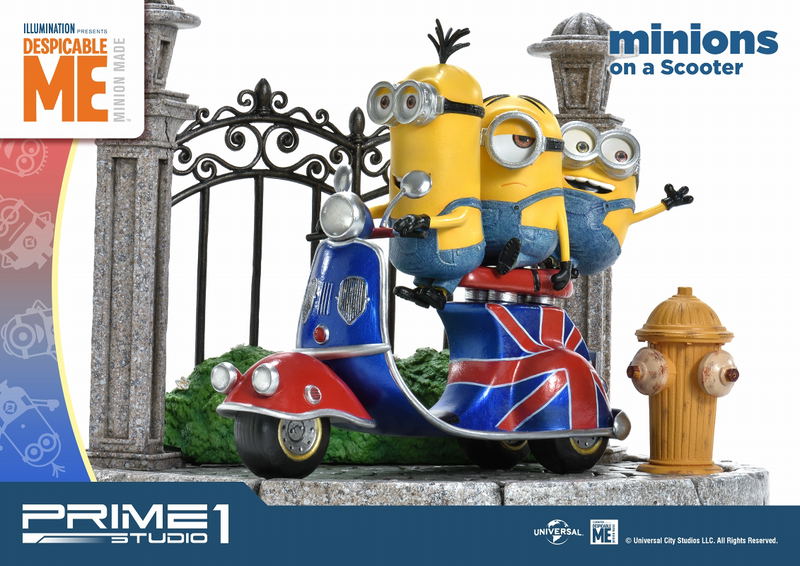 Despicable Me Prime Collectible Figure: Minions on a Scooter image 8