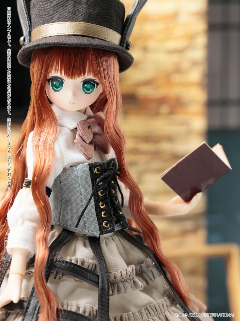 Alvastaria 1/6 Scale Fashion Doll: Ravi -Early Summer Journalist- image 9