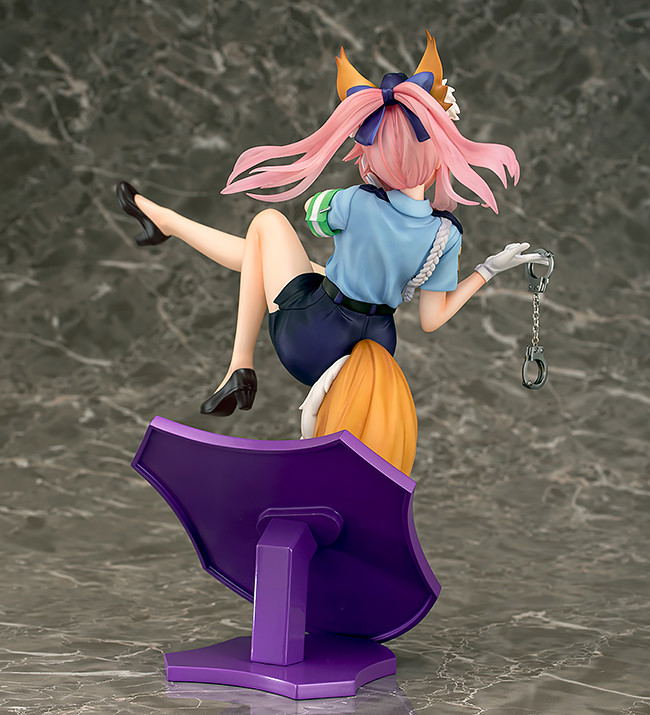 Fate/Extella Link 1/7 Scale Pre-Painted Figure: Tamamo no Mae Police Fox Ver. image 5