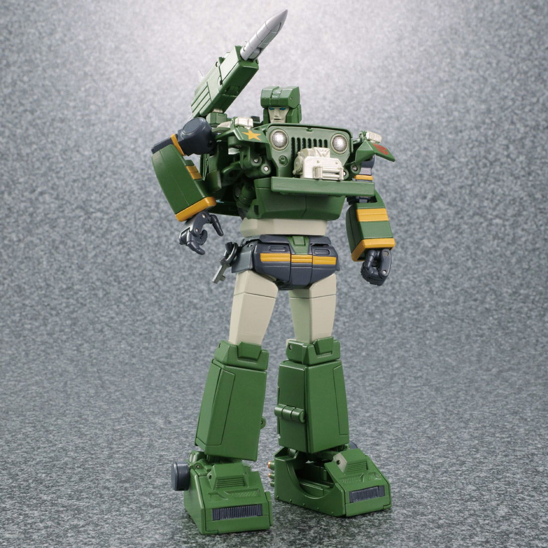 Transformers Masterpiece: MP-47 Hound