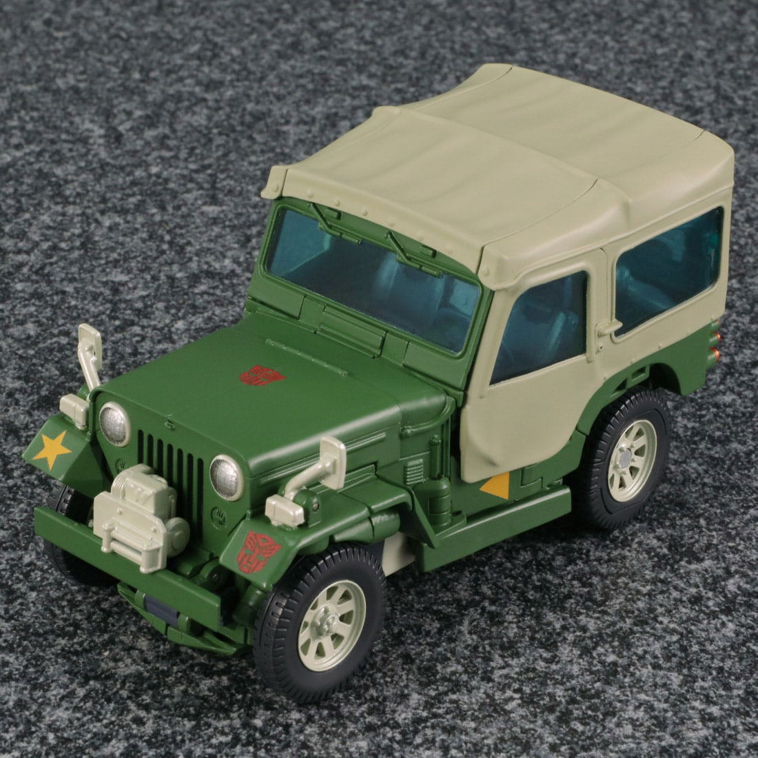 Transformers Masterpiece: MP-47 Hound