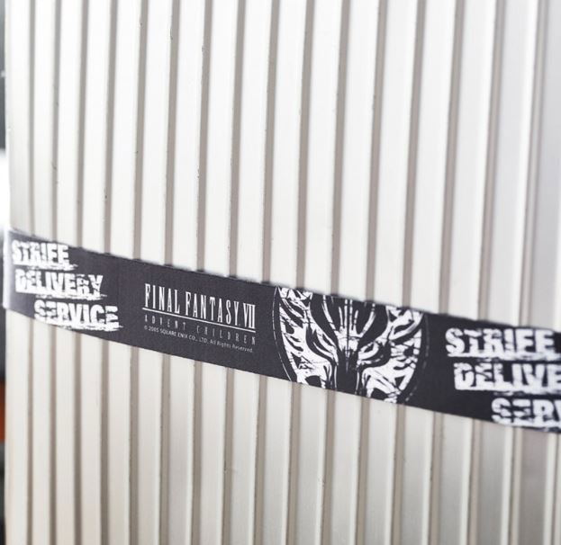 Final Fantasy - Cloudy Wolf Suitcase Belt image 3