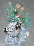 Character Vocal Series 01 Hatsune Miku 1/7 Scale Pre-Painted Figure: Hatsune Miku Memorial Dress Ver. thumbnail 2