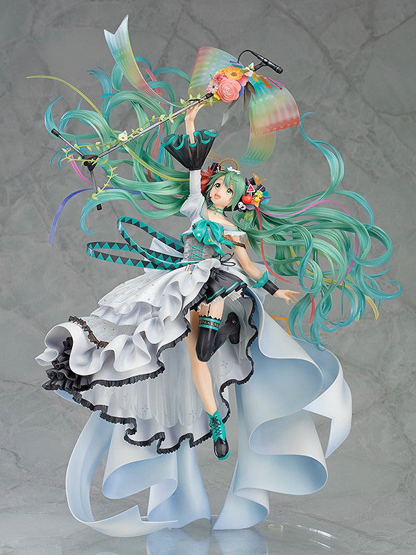 Character Vocal Series 01 Hatsune Miku 1/7 Scale Pre-Painted Figure: Hatsune Miku Memorial Dress Ver. [Good Smile Company Online Shop Limited Ver.] image 3