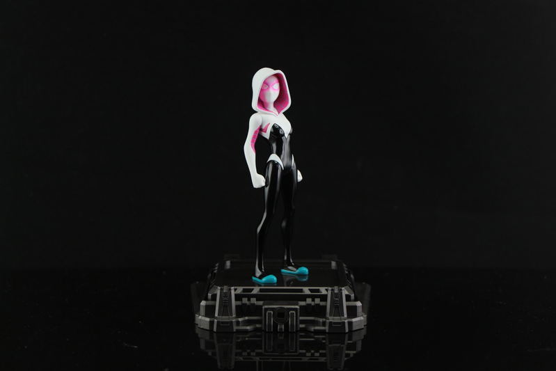 Super Hero Illuminate Gallery Collection Vol.2: Spider-Gwen image 1