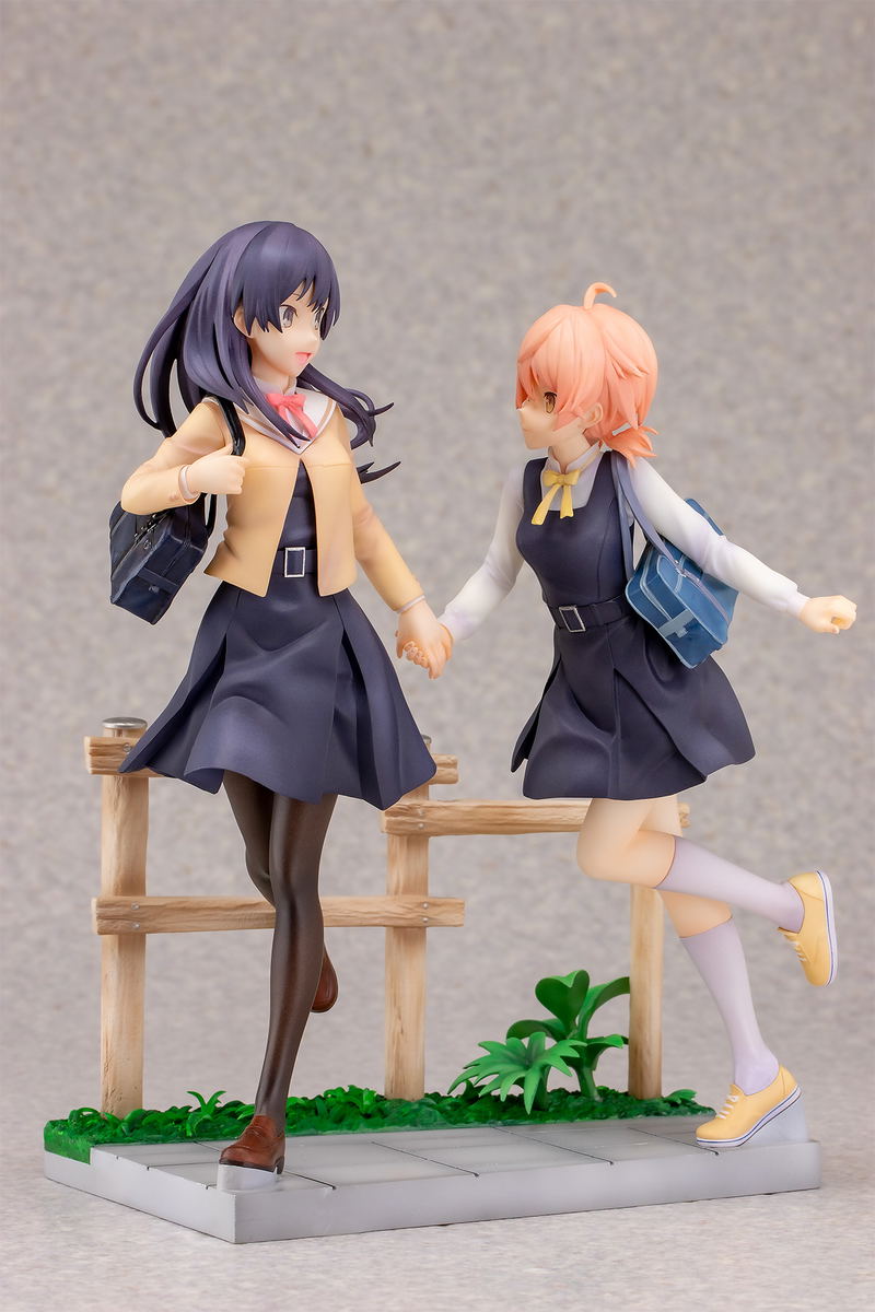 Bloom Into You 1/8 Scale Pre-Painted Figure: Yuu Koito & Touko Nanami image 2