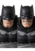 MAFEX Batman The Dark Knight Returns: Batman (The Dark Knight Returns) thumbnail 3