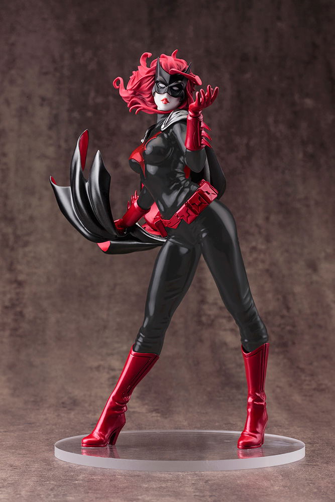 DC Comics Bishoujo DC Universe Batman 1/7 Scale Pre-Painted Figure: Batwoman 2nd Edition image 3