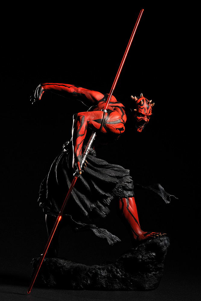 ARTFX Star Wars 1/7 Scale Pre-Painted Figure: Darth Maul Light-Up Ver. (Re-run) image 10