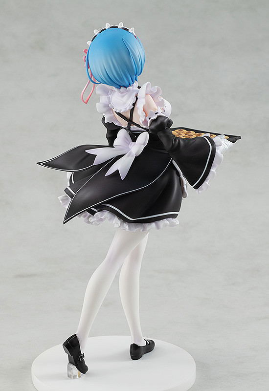KD Colle Re:Zero -Starting Life in Another World- 1/7 Scale Pre-Painted Figure: Rem Tea Party Ver. image 4