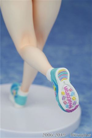 Super Sonico 1/7 Scale Pre-Painted Figure: Sonico Jogging Ver.