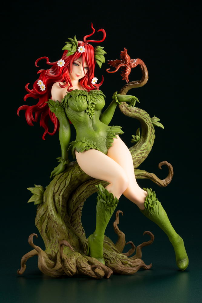 DC Comics Bishoujo DC Universe Batman 1/7 Scale Pre-Painted Figure: Poison Ivy Returns image 2