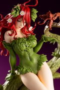 DC Comics Bishoujo DC Universe Batman 1/7 Scale Pre-Painted Figure: Poison Ivy Returns thumbnail 10
