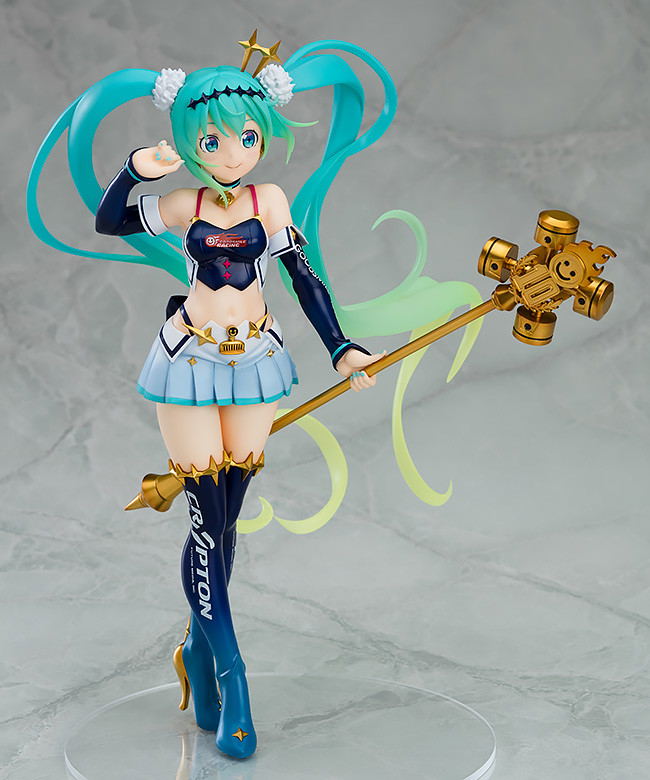 Hatsune Miku GT Project 1/7 Scale Pre-Painted Figure: Racing Miku 2018 Summer Ver. image 3