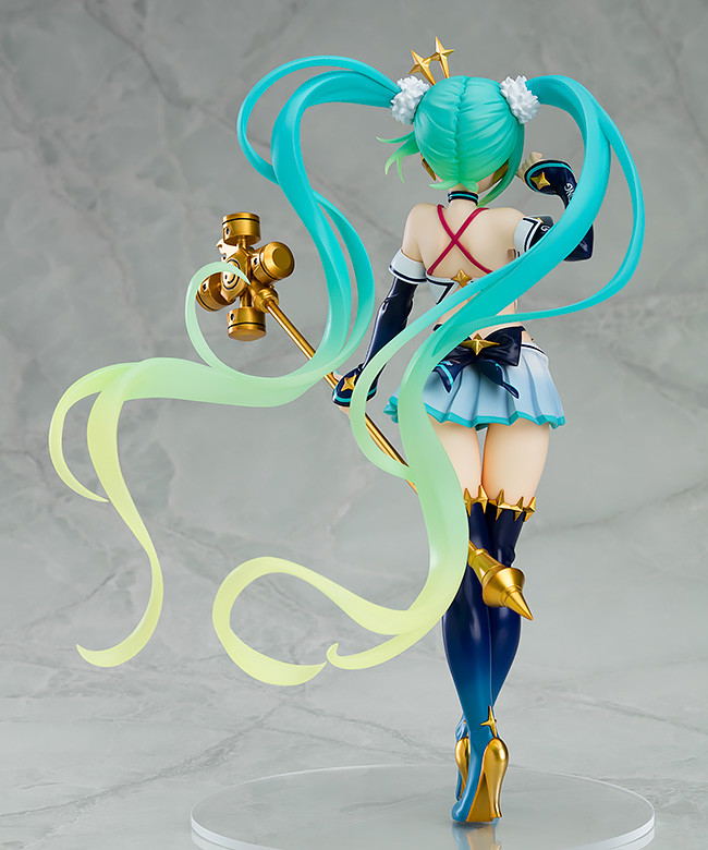 Hatsune Miku GT Project 1/7 Scale Pre-Painted Figure: Racing Miku 2018 Summer Ver. image 4