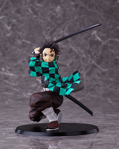 Kimetsu no Yaiba 1/8 Scale Pre-Painted Figure: Tanjiro Kamado Standard Ver. image 2