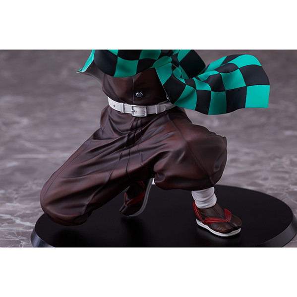 Kimetsu no Yaiba 1/8 Scale Pre-Painted Figure: Tanjiro Kamado Standard Ver. image 9