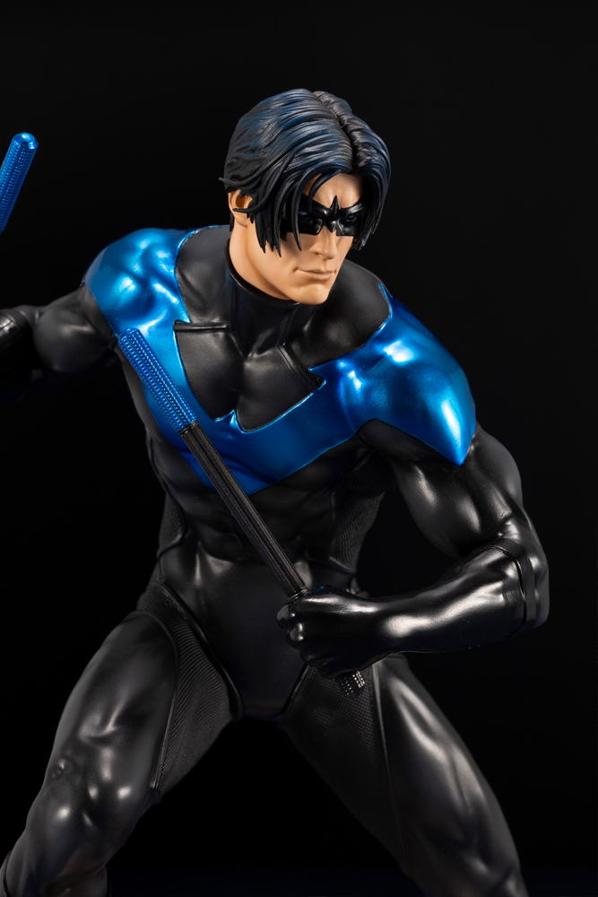 ARTFX DC Universe 1/6 Scale Pre-Painted Figure: Nightwing image 13