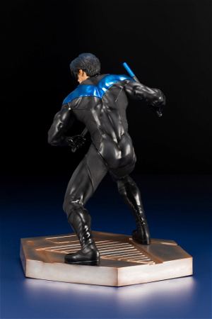 ARTFX DC Universe 1/6 Scale Pre-Painted Figure: Nightwing